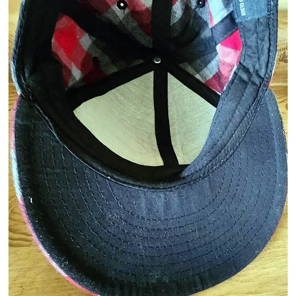 DC Comics Superman Hat L/XL Plaid Red Black Gray White Flat Bill Cap Men's